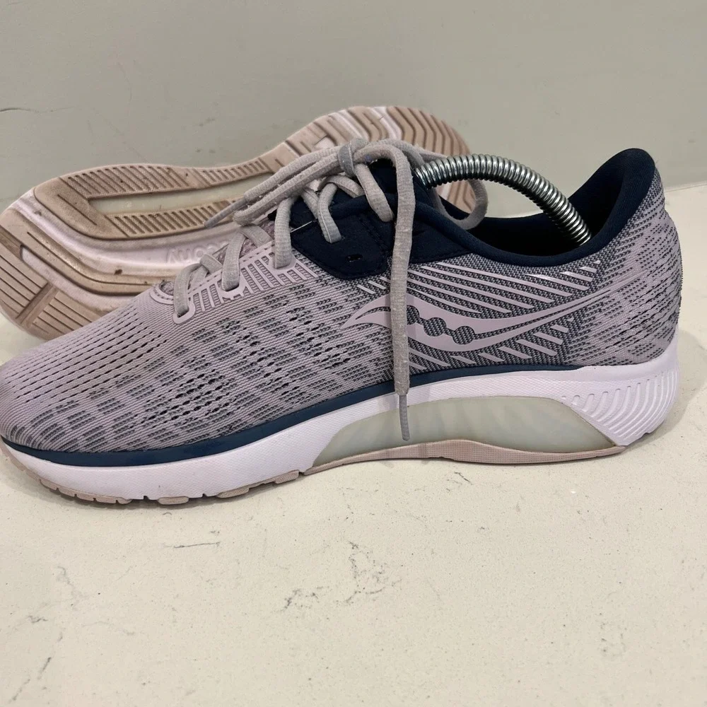 Saucony keywords running